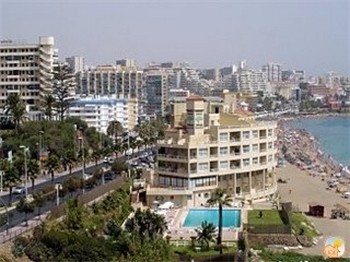 Аренда апартаментов Бенальмадена Benalmadena - Апартаменты в аренду Бенальмадена Benalmadena, Торрекебрада Torrequebrada, комплекс Кортихо Торрекебрада Cortijo Torrequebrada Фотографии