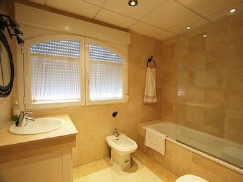 Аренда апартаментов Бенальмадена Benalmadena - Апартаменты в аренду Бенальмадена Benalmadena Пляж Бенальмадена Коста Benalmadena Costa Фотографии
