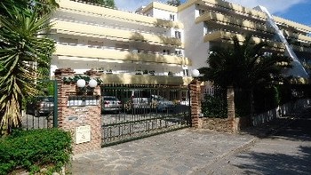 Аренда апартаментов Бенальмадена Benalmadena - Апартаменты в аренду Бенальмадена Benalmadena, Торрекебрада Torrequebrada, гольф клуб Пальмерас дель Гольф Palmeras del Gol