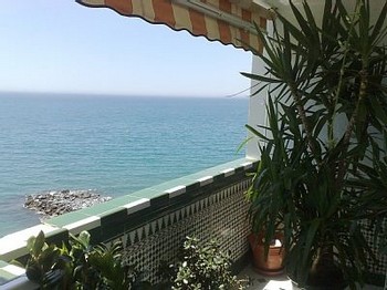 Аренда апартаментов Бенальмадена Benalmadena - Апартаменты в аренду Бенальмадена Benalmadena Пляж Ла Перла La Perla Фотографии