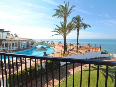 Аренда апартаментов Марбелья Marbella-Апартаменты в аренду Марбелья урбанизация Донья Лола Клуб Марбелья Doña Lola Club Marbella