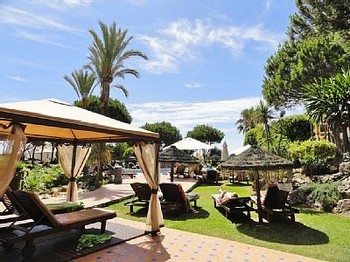 Аренда апартаментов Марбелья Marbella-Апартаменты в аренду Марбелья урбанизация Донья Лола Клуб Марбелья Doña Lola Club Marbella