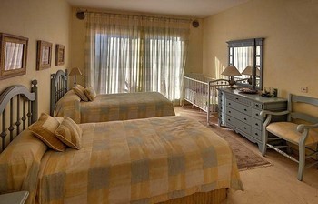 Аренда апартаментов Марбелья (Marbella) - Апартаменты в аренду Палм Бич Марбелья Palm Beach Marbella Коста дель Соль Costa del Sol Испания Фотографии