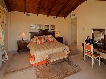 Аренда апартаментов Марбелья (Marbella) - Апартаменты в аренду Палм Бич Марбелья Palm Beach Marbella Коста дель Соль Costa del Sol Испания Фотографии