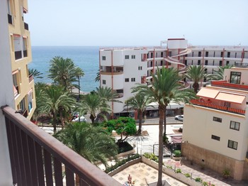 Аренда апартаментов Остров Тенерифе Юг Tenerife Sur - Апартаменты в аренду в центре Лос Кристианос Los Cristianos Юг Тенерифе Фотографии