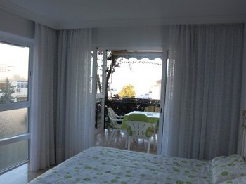 Аренда апартаментов Торремолинос Torremolinos - Апартаменты в аренду Торремолинос Torremolinos Пляж Ла Кариуэла La Carihuela Фотографии 