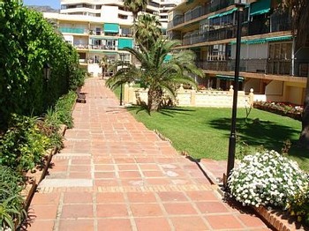 Аренда апартаментов Торремолинос Torremolinos - Апартаменты в аренду Торремолинос Torremolinos Пляж Ла Кариуэла La Carihuela Фотографии