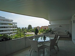 Аренда апартаментов Марбелья (Marbella), Порт Банус (Puerto Banús) - Апартаменты в аренду Марбелья (Marbella), Порт Банус (Puerto Banús) Коста дель Соль Costa del Sol Испания Фотографии