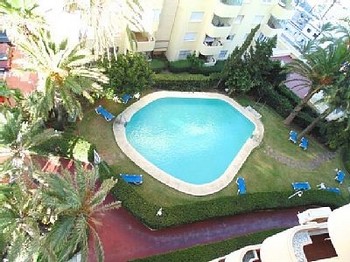 Аренда апартаментов Эстепона Estepona - Апартаменты в аренду Эстепона Estepona Пляж Кристо Playa de Christo Фотографии 