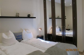 Аренда апартаментов Эстепона Estepona - Апартаменты в аренду Эстепона Estepona Пляж Баиа де Плата Bahia de la Plata Новая Золотая Миля Фотографии