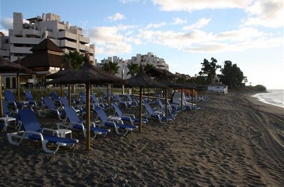Аренда апартаментов Эстепона Estepona - Апартаменты в аренду Эстепона Estepona Пляж Баиа де Плата Bahia de la Plata Новая Золотая Миля