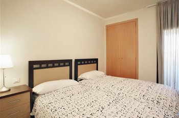 Аренда апартаментов Эстепона Estepona - Апартаменты в аренду Эстепона Estepona Пляж Пляж Гуадалманса Плайа Guadalmansa Playa Новая Золотая Миля Фотографии 