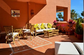 Аренда апартаментов Эстепона Estepona - Апартаменты в аренду Эстепона Estepona Пляж комплекс Мар Асуль Mar Azul, Новая Золотая Миля Фотографии