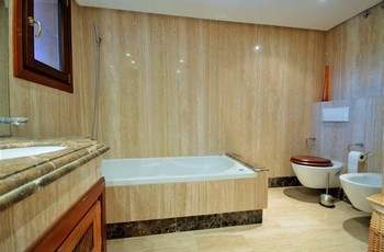 Аренда апартаментов Эстепона Estepona - Апартаменты в аренду Эстепона Estepona Пляж комплекс Мар Асуль Mar Azul, Новая Золотая Миля Фотографии
