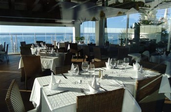 Аренда апартаментов Эстепона Estepona - Апартаменты в аренду Эстепона Estepona Пляж Доминион Бич Dominion Beach Новая Золотая Миля 