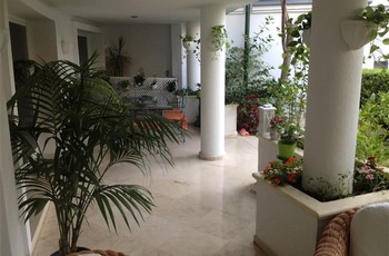 Аренда апартаментов Эстепона Estepona - Апартаменты в аренду Эстепона Estepona Пляж Доминион Бич Dominion Beach Новая Золотая Миля 