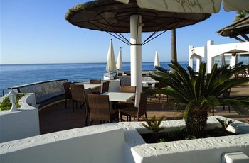 Аренда апартаментов Эстепона Estepona - Апартаменты в аренду Эстепона Estepona Пляж Доминион Бич Dominion Beach Новая Золотая Миля 