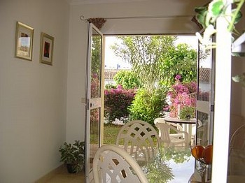 Аренда апартаментов Эстепона Estepona - Апартаменты в аренду Эстепона Estepona Пляж Эль Саладильо Saladillo, Новая Золотая Миля Фотографии