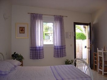 Аренда апартаментов Эстепона Estepona - Апартаменты в аренду Эстепона Estepona Пляж Эль Саладильо Saladillo, Новая Золотая Миля Фотографии
