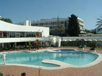 Аренда апартаментов Аренда апартаментов Эстепона Estepona - Апартаменты в аренду Эстепона Estepona Пляж Гуадалманса Guadalmansa Playa Новая Золотая Миля Фотографии