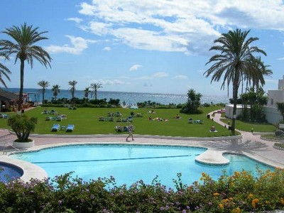 Аренда апартаментов Аренда апартаментов Эстепона Estepona - Апартаменты в аренду Эстепона Estepona Пляж Гуадалманса Guadalmansa Playa Новая Золотая Миля 