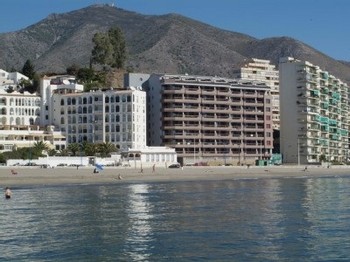 Аренда апартаментов Фуэнхирола Fuengirola - Апартаменты в аренду Фуэнхирола Fuengirola Пляж Карвахаль Carvajal Фотографии