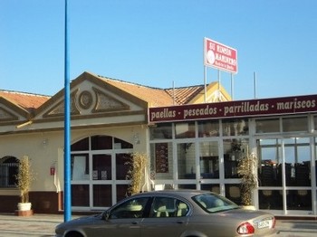 Аренда апартаментов Фуэнхирола Fuengirola - Апартаменты в аренду Фуэнхирола Fuengirola Пляж Карвахаль Carvajal Фотографии