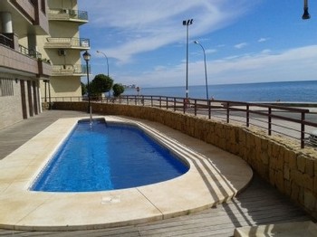 Аренда апартаментов Фуэнхирола Fuengirola - Апартаменты в аренду Фуэнхирола Fuengirola Пляж Карвахаль Carvajal Фотографии