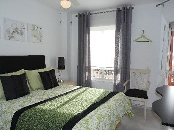 Аренда апартаментов Фуэнхирола Fuengirola - Апартаменты в аренду Фуэнхирола Fuengirola Пляж Лос Боличес Los Boliches Фотографии 