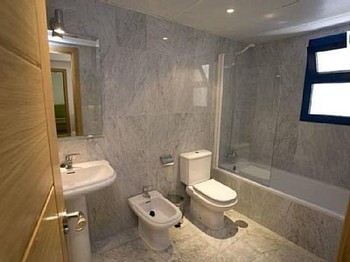 Аренда апартаментов Фуэнхирола Fuengirola - Апартаменты в аренду Фуэнхирола Fuengirola Пляж Порт Фуэнхирола Fuengirola Puerto Фотографии 