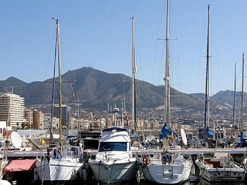 Аренда апартаментов Фуэнхирола Fuengirola - Апартаменты в аренду Фуэнхирола Fuengirola Пляж Порт Фуэнхирола Fuengirola Puerto Фотографии 