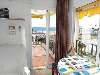 Аренда апартаментов Фуэнхирола Fuengirola - Апартаменты в аренду Фуэнхирола Fuengirola Пляж Лос Боличес Los Boliches Фотографии