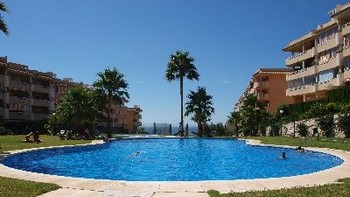 Аренда апартаментов Фуэнхирола Fuengirola - Апартаменты в аренду Фуэнхирола Fuengirola Пляж Карвахаль Carvajal Фотографии 