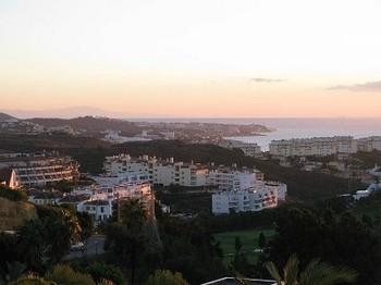 Аренда апартаментов Михас Коста Mijas Costa - Апартаменты в аренду Михас Коста Mijas Costa Пляж Ривьера дель Соль Riviera del Sol Фотографии 