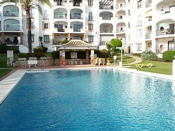 Аренда апартаментов Михас Коста Mijas Costa - Апартаменты в аренду Михас Коста Mijas Costa Пляж Макс Бич Max Beach Фотографии