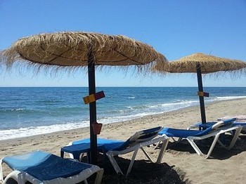 Аренда апартаментов Михас Коста Mijas Costa - Апартаменты в аренду Михас Коста Mijas Costa Пляж Калаонда Calahonda Фотографии