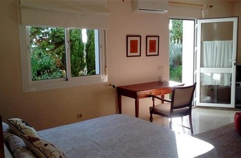 Аренда виллы Михас Коста Mijas Costa - Вилла в аренду Михас Коста Mijas Costa Пляж Чапарраль Chaparral Фотографии 