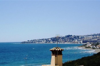Аренда виллы Михас Коста Mijas Costa - Вилла в аренду Михас Коста Mijas Costa Пляж Чапарраль Chaparral Фотографии 