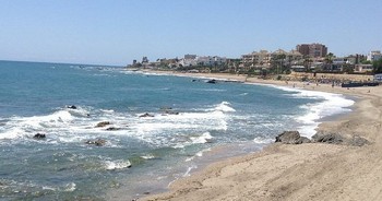 Аренда виллы Михас Коста Mijas Costa - Вилла в аренду Михас Коста Mijas Costa Пляж Калаонда Calahonda Фотографии