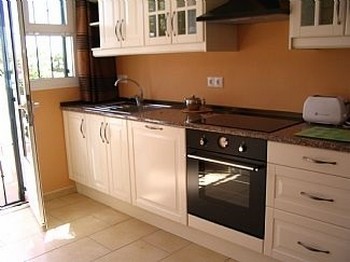 Аренда виллы Михас Коста Mijas Costa - Вилла в аренду Михас Коста Mijas Costa Пляж Калаонда Calahonda Фотографии