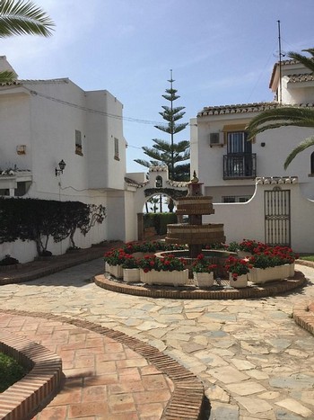 Аренда виллы Михас Коста Mijas Costa - Вилла в аренду Михас Коста Mijas Costa Пляж Ла Кала де Михас La Cala de Mijas Фотографии
