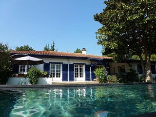 Аренда Виллы Биарриц Biarritz Франция - Вилла в аренду Биарриц Biarritz Франция город Сен Жан де Люз (Saint Jean de Luz) Фотографии