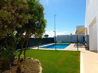 Аренда Виллы Кадис Cádiz Коста де ла Лус Costa de la Luz - Вилла в аренду Кониль де ла Фронтера Conil de la Frontera (Пляж да Роче Playa de Roche) Фотографии