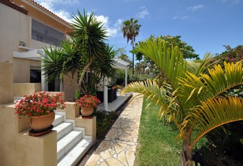Аренда Виллы Остров Тенерифе Юг Tenerife Sur - Вилла в аренду Коста Адехе Costa Adeje , район Сан Еухенио San Eugenio Тенерифе Фотографии
