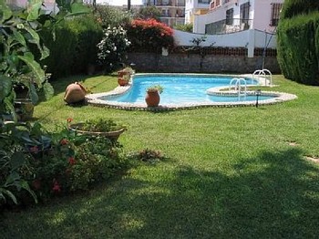 Аренда виллы Бенальмадена Benalmadena - Вилла в аренду Бенальмадена Benalmadena пляж Малапескера Malapesquera Фотографии